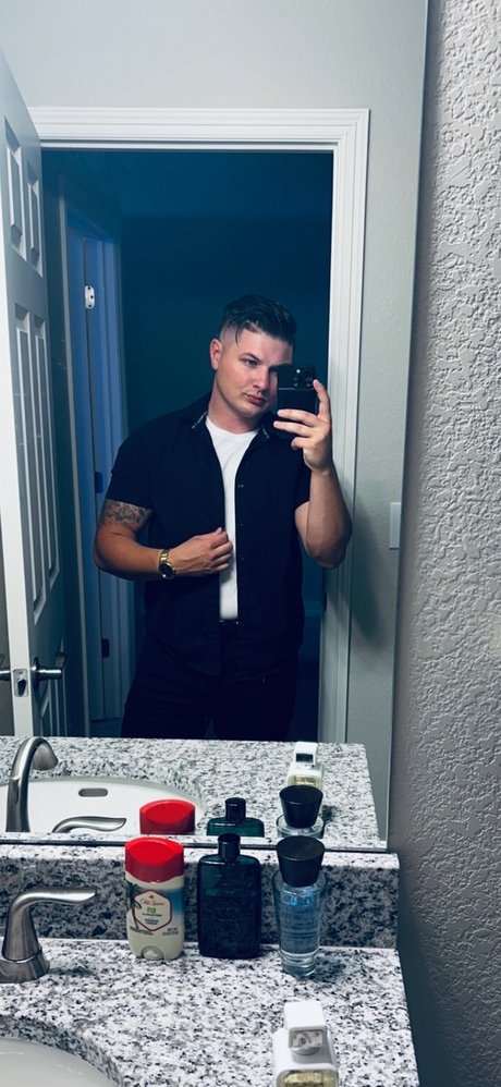 Jay2323 perfect pornstar img