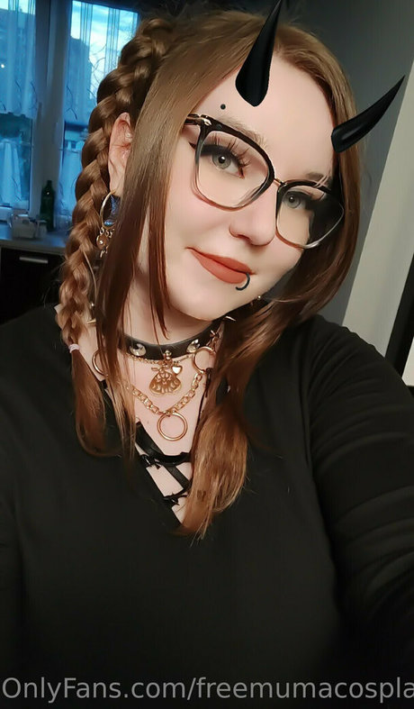 freemumacosplay sexy pornstar img