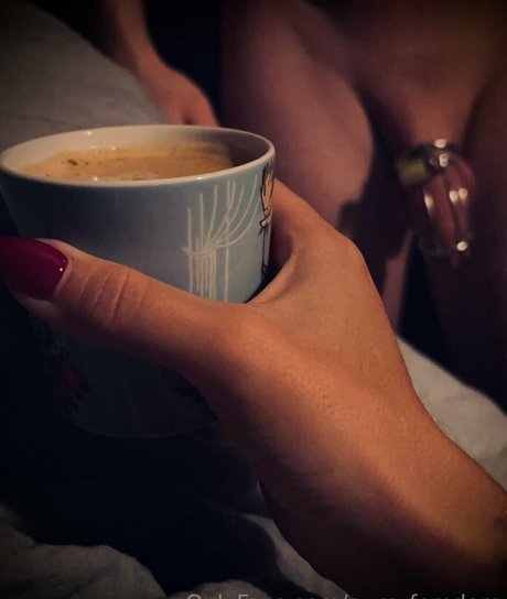 two onlyfans beautiful naked pic