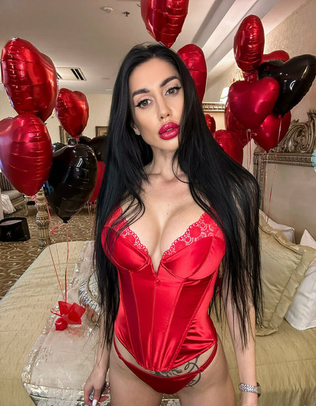 mari mis model free photos