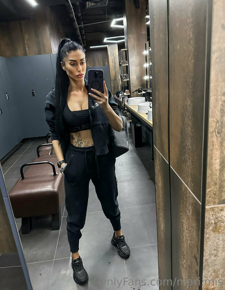 mari mis beautiful actress image