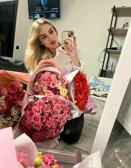 emmyystar xxx actress pic