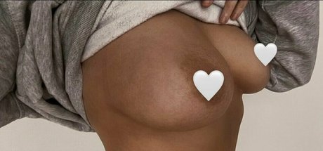 enirevesfree star photo