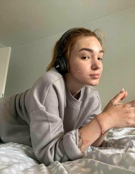 kittyjaynn model top photo