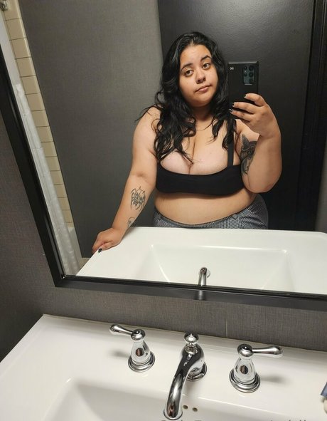 licking pussy onlyfans naked pictures