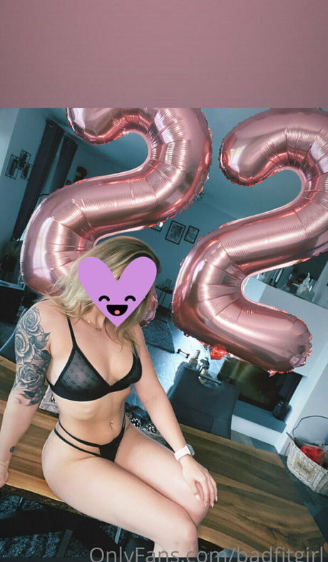 female popular onlyfans erotic galleries