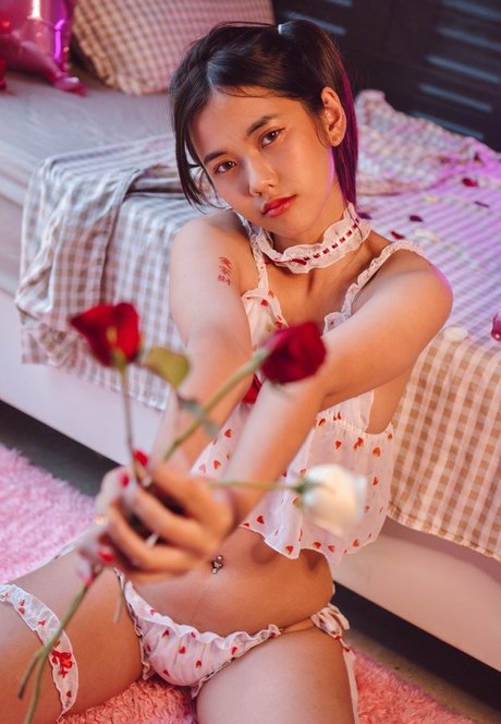 Sandydao sexy pornstar photos