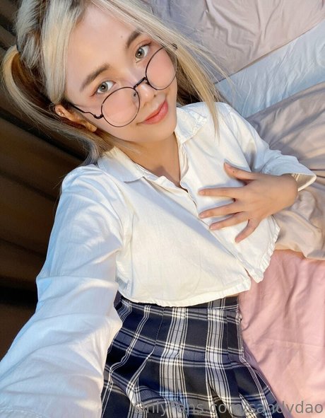 Sandydao adult model pictures