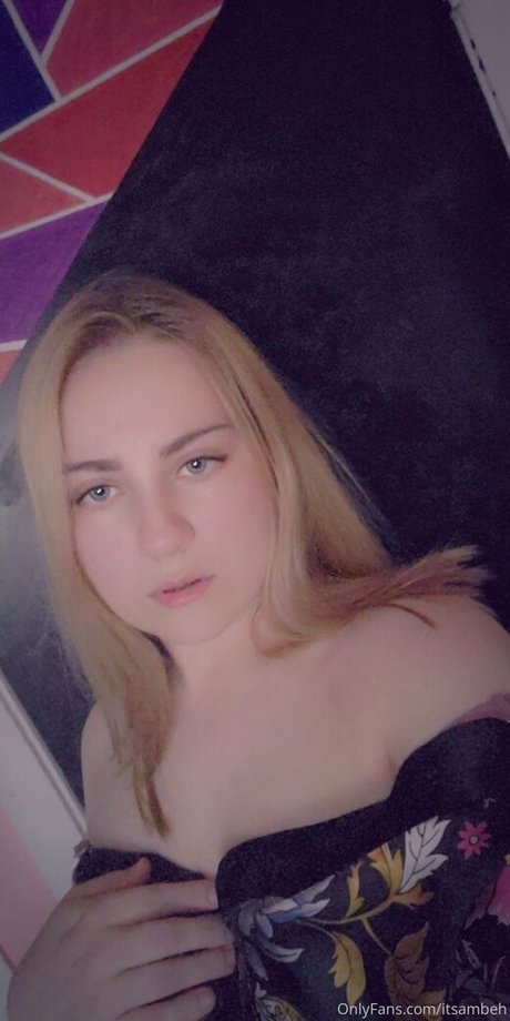 itsambeh model sexy images