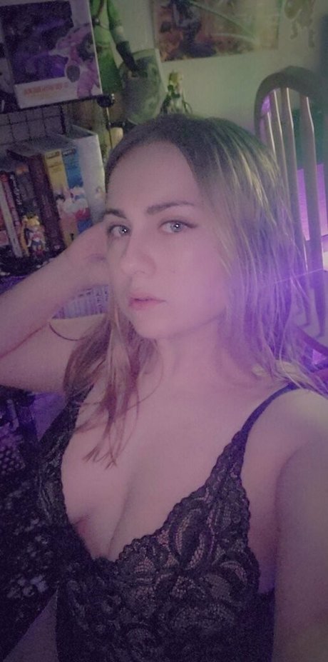 itsambeh star beautiful photo