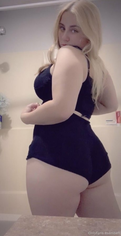 small onlyfans sexy nudes photo