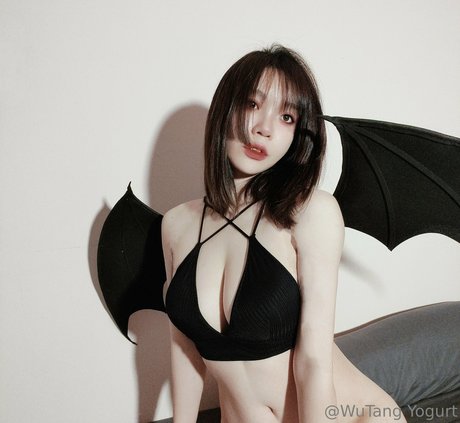 wutangyogurt pretty actress pics