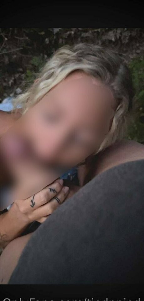 blonde asian onlyfans nudes photo