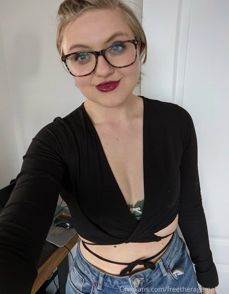 ragemaidenfree model nice picture