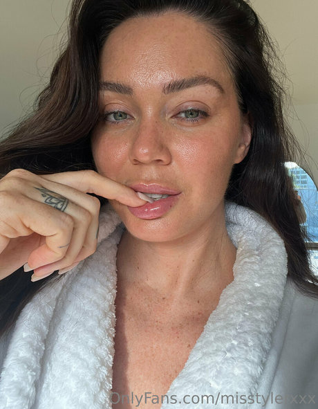 misstylerxxx hd actress galleries