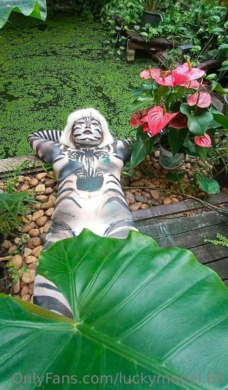 luckymodel 88 model nice images