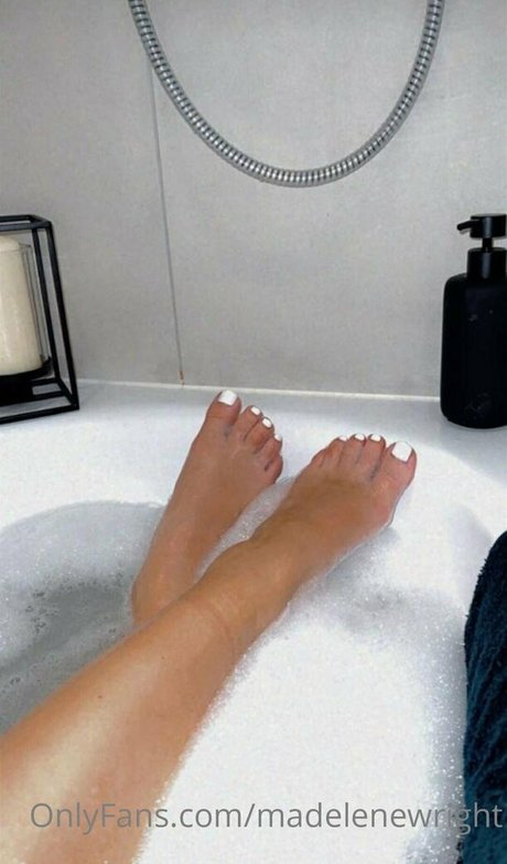 sexy selfie onlyfans top img