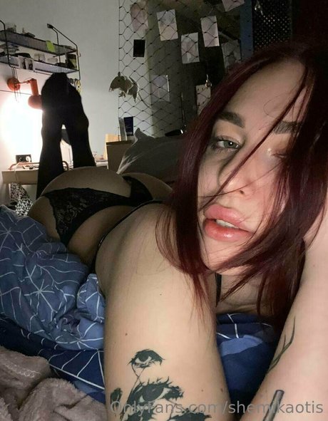 shemikaotis pornstar pretty pictures