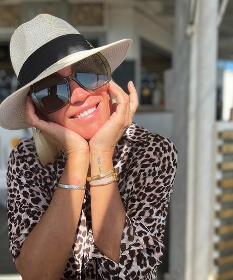 Denise Van Outen model sexy photos