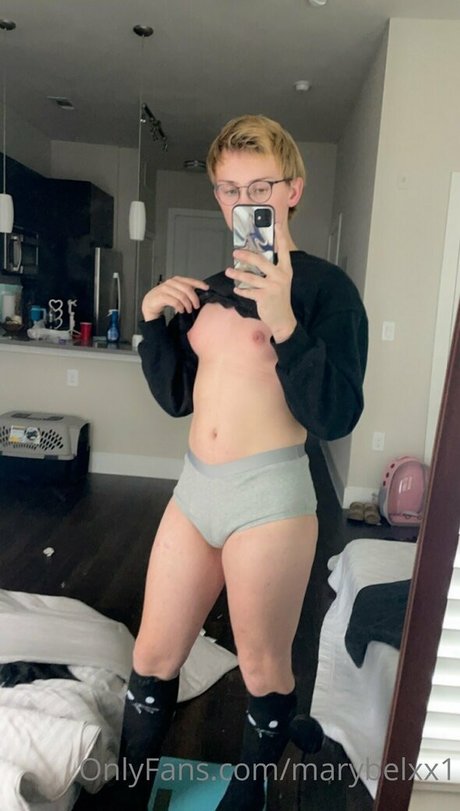 mature mom onlyfans hot photos