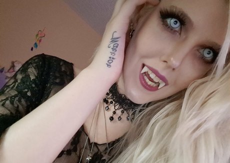 airbornes angels model nude images