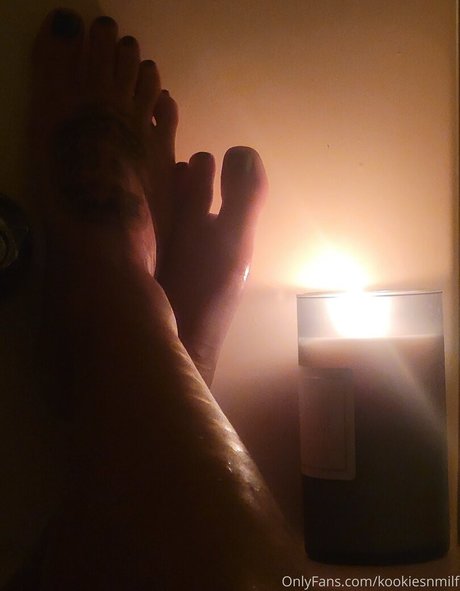 kookiesnmilf pornographic star pic