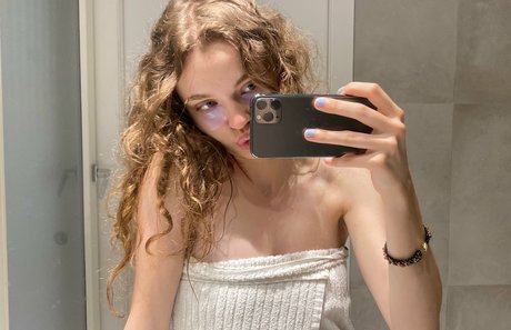 wife blowjob onlyfans pornographic pictures