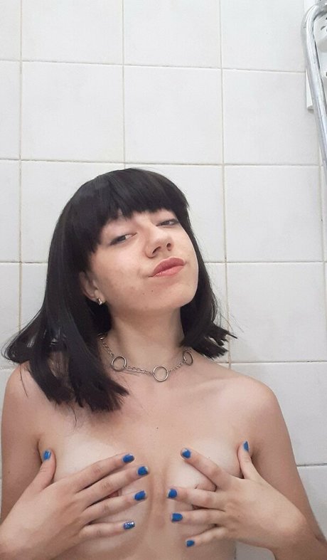 vivibush model art galleries