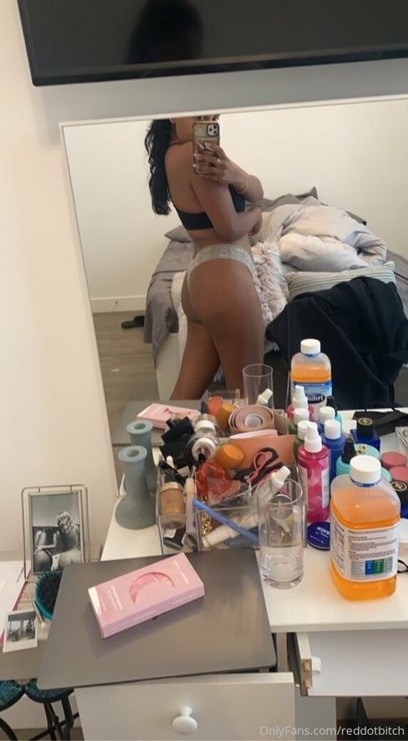 Reddotbitch pornstar nude archive