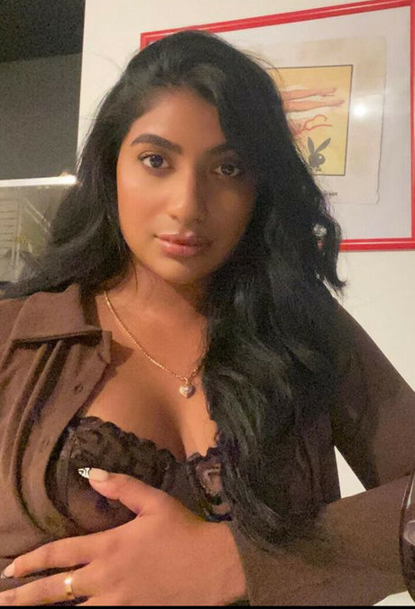 Reddotbitch pornstar sex picture