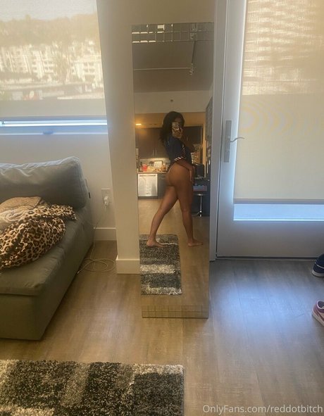 Reddotbitch Photo Gallery