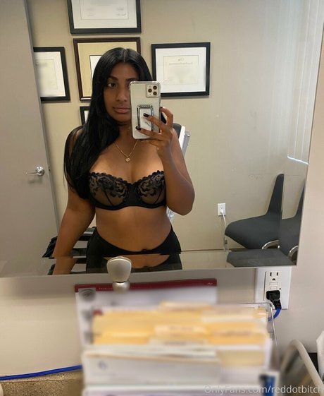 Reddotbitch star naked pictures