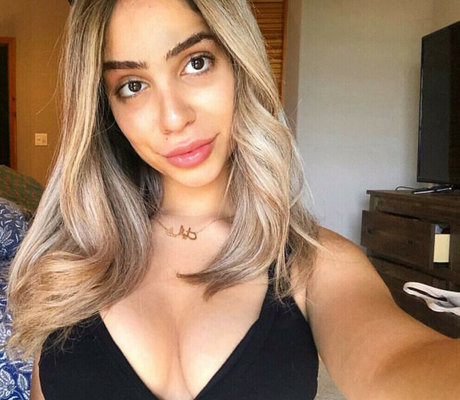 Chanelghaly hd model pics