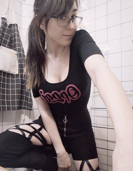 ardentabsol pornstar erotic pictures