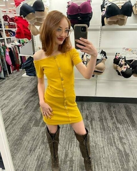 freeburningbeauty star adult gallery