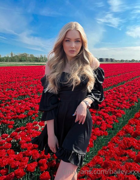 haileycherry star top pictures