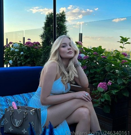 haileycherry free model img