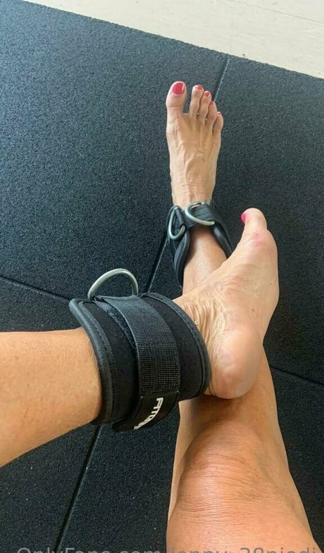 jenny 38piedi model adult picture