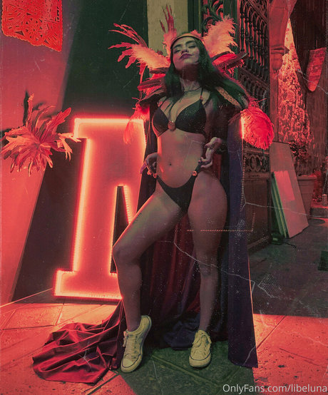 libeluna adult star photos