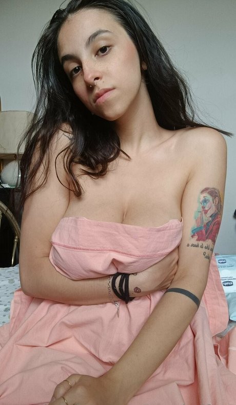 maybelfree naked pornstar photos