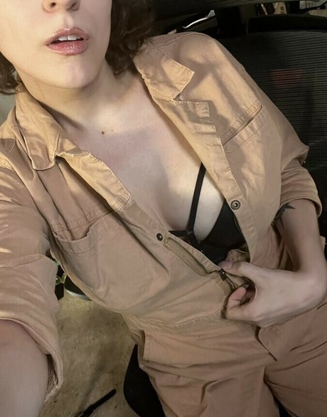 Bloodberry Tart erotic actress images