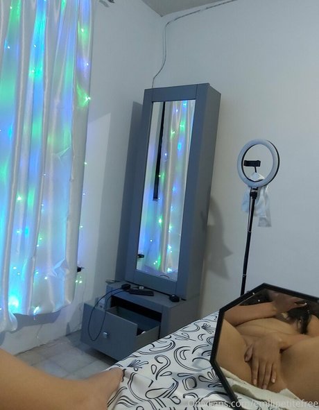 small onlyfans art xxx photo