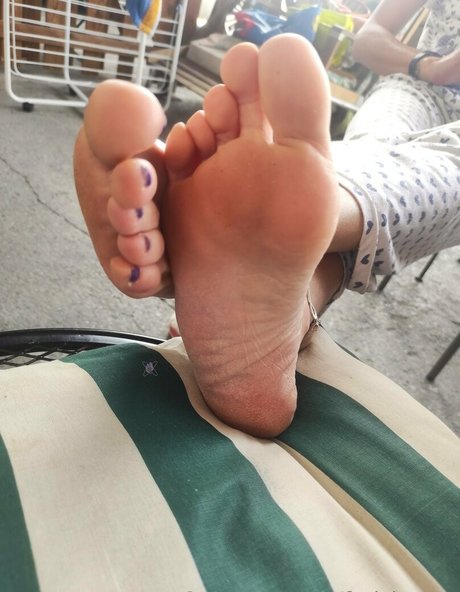 fetishsong star adult pictures