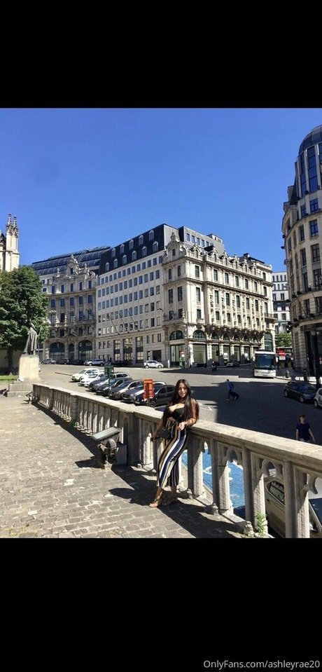 ashleyrae20 xxx pornstar gallery