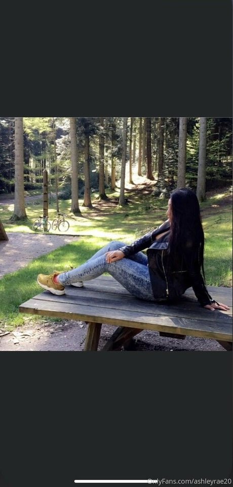 ashleyrae20 exclusive pornstar pic