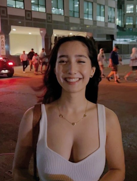 gamer onlyfans pornographic images