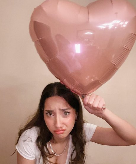 Sabrina Pezeshkian hd star archive