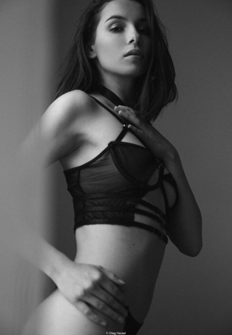 Newlay s xxx pornstar img