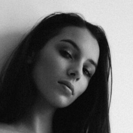 Newlay s pornstar pretty photo