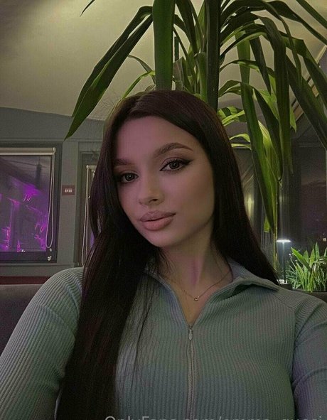 emma gucci star perfect img